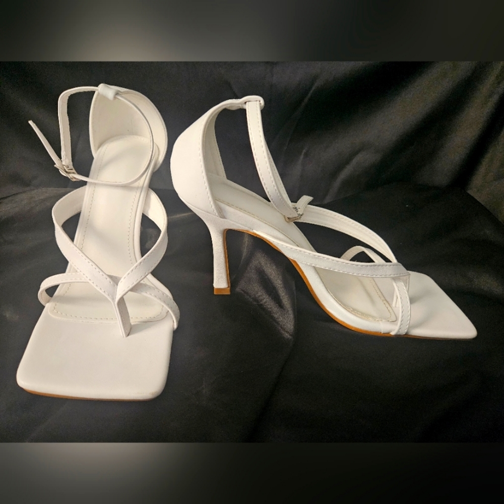 High heel sandals